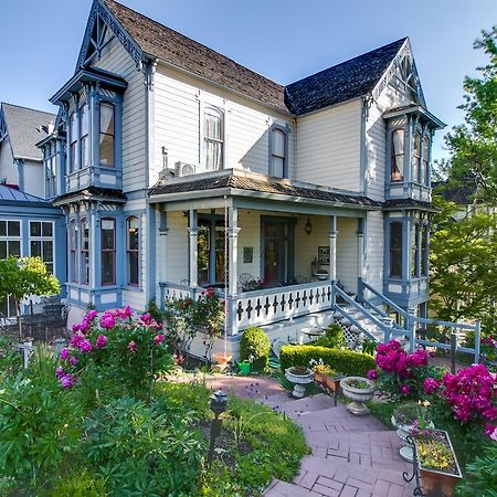 Winchester Inn Άσλαντ Εξωτερικό φωτογραφία