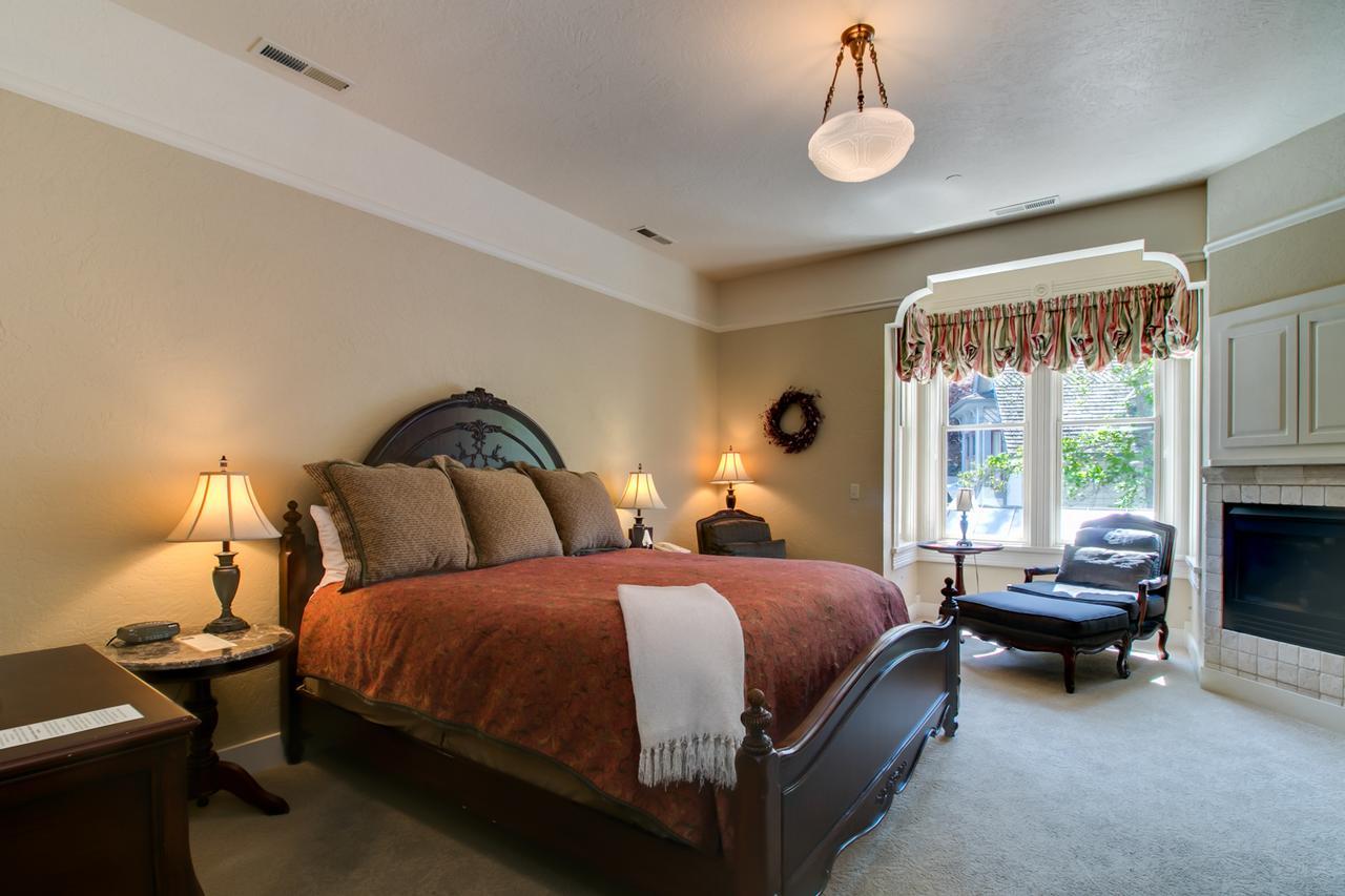 Winchester Inn Άσλαντ Εξωτερικό φωτογραφία