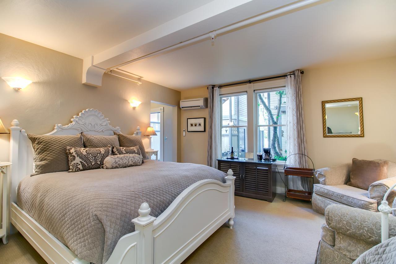 Winchester Inn Άσλαντ Εξωτερικό φωτογραφία