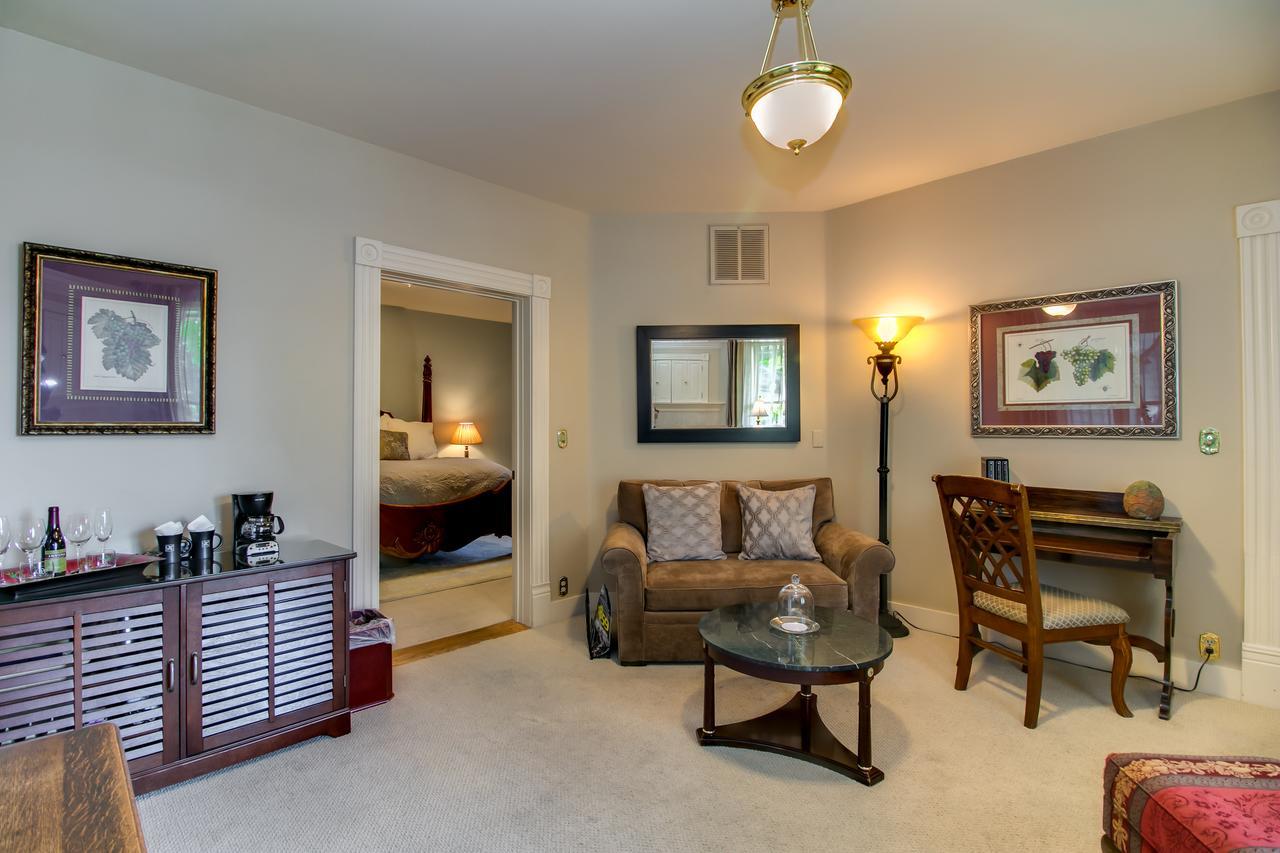 Winchester Inn Άσλαντ Εξωτερικό φωτογραφία