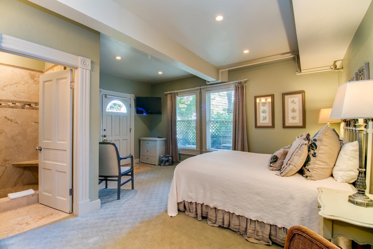 Winchester Inn Άσλαντ Εξωτερικό φωτογραφία